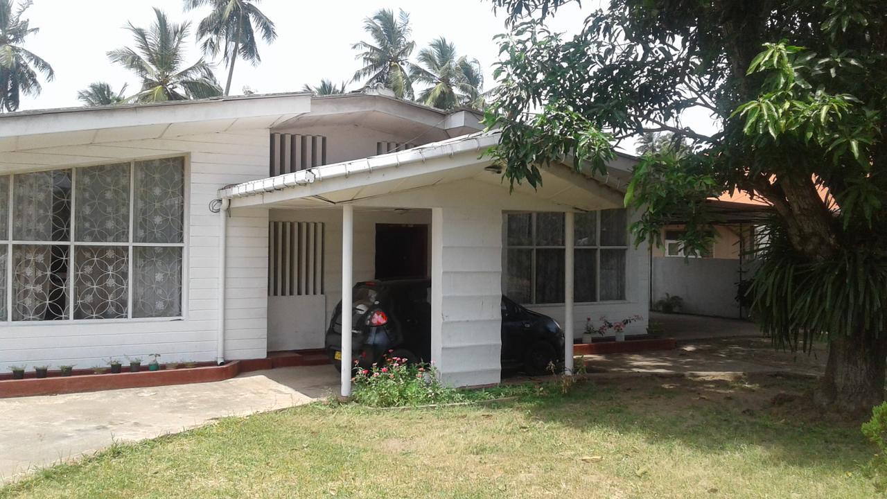 Aeroform Homestay Negombo Eksteriør bilde