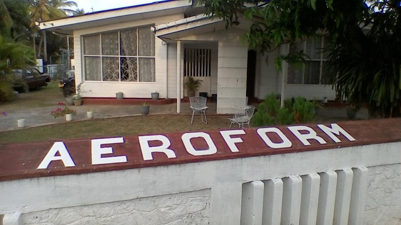 Aeroform Homestay Negombo Eksteriør bilde