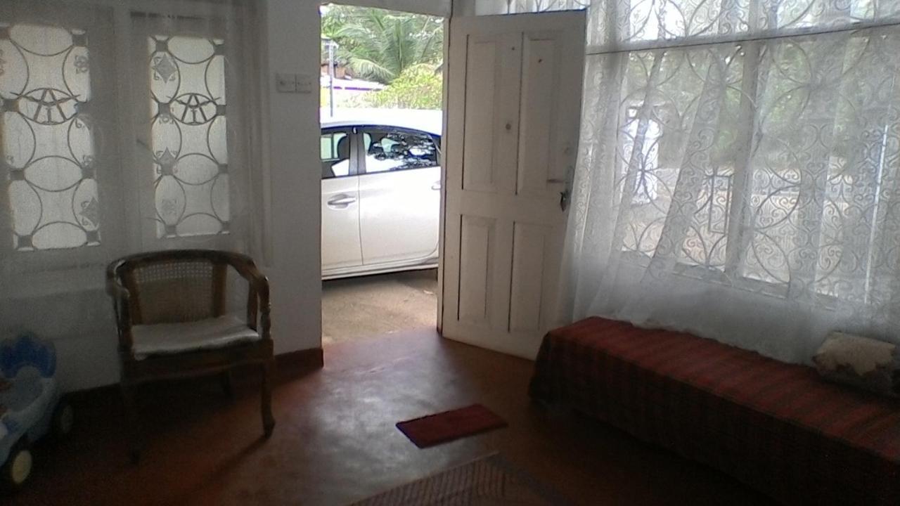 Aeroform Homestay Negombo Eksteriør bilde