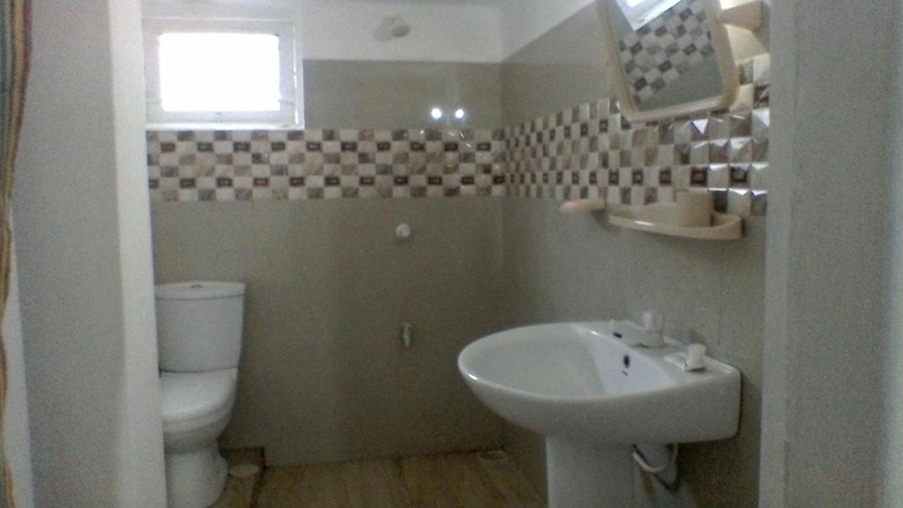 Aeroform Homestay Negombo Eksteriør bilde