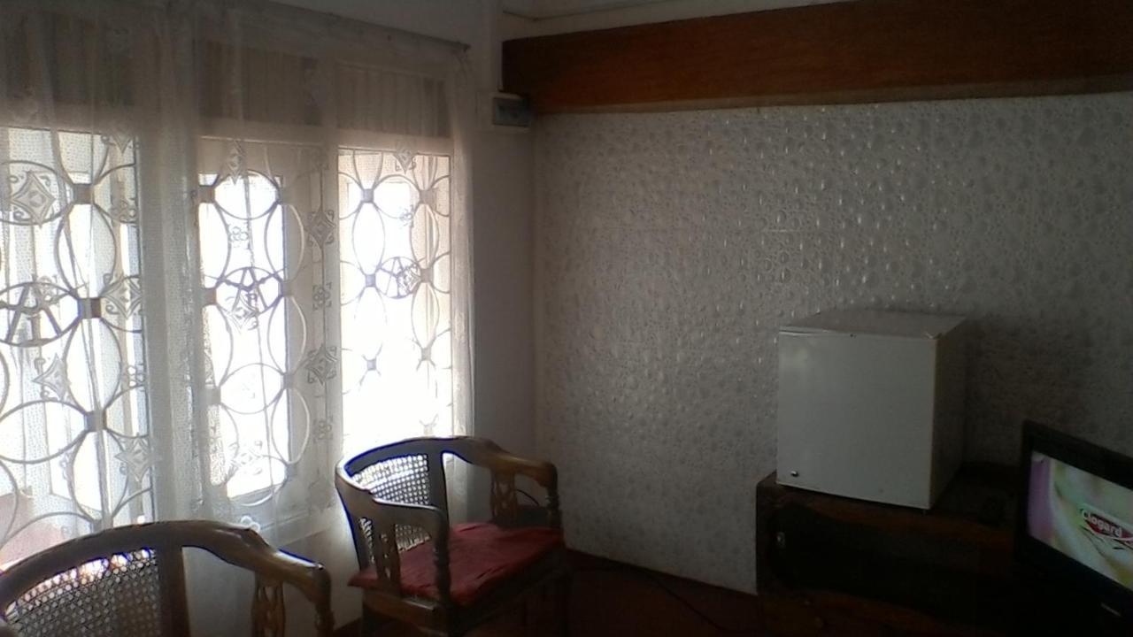 Aeroform Homestay Negombo Eksteriør bilde